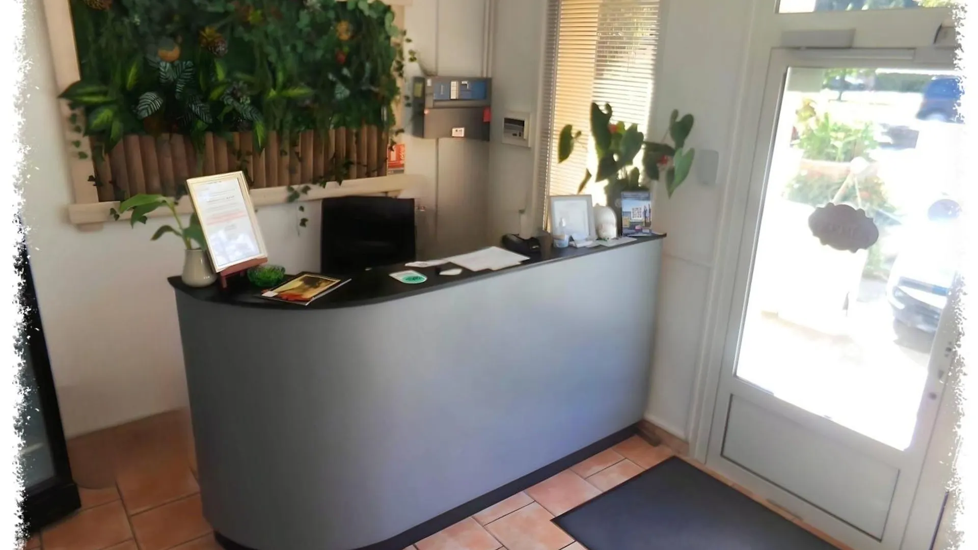 Hotel Du Lac Chateau-Arnoux-Saint-Auban