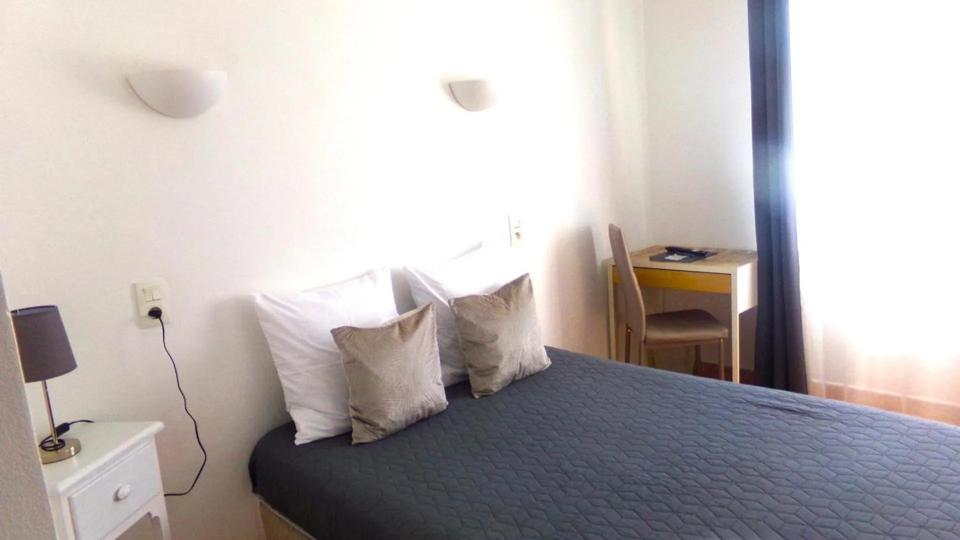 Hotel Du Lac Chateau-Arnoux-Saint-Auban