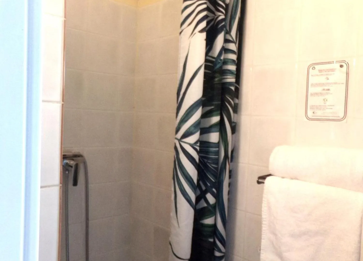 Hotel Du Lac Chateau-Arnoux-Saint-Auban